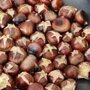 Gepofte kastanjes van de Castanea sativa